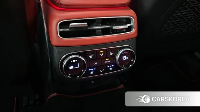 Genesis GV70 id 3426609 из Кореи 8