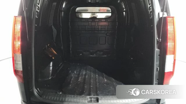 Hyundai Staria id 4630766 из Кореи 8