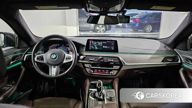 BMW 5 Series (G30) id 4708372 из Кореи 8