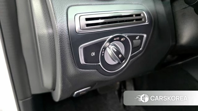 Mercedes-Benz C-Class W205 id 3936745 из Кореи 8