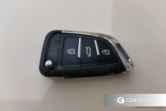 Wuling Automobile Wuling Hongguang MINIEV id 3919276 из Китая 8