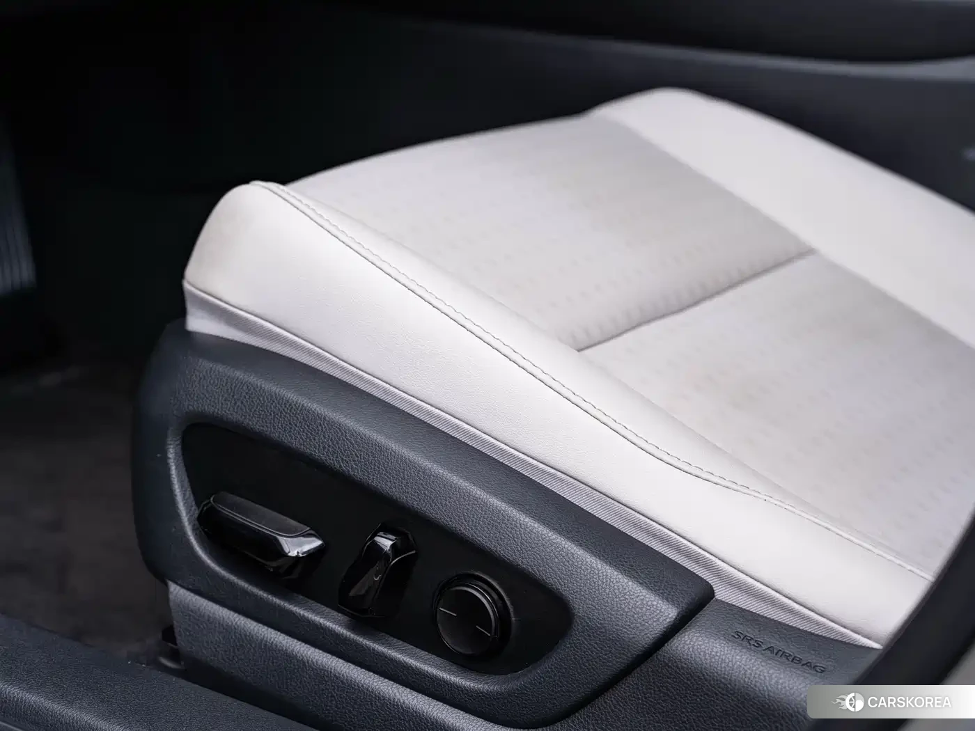 Lexus UX id 4589502 из Китая 8