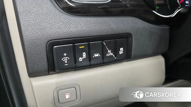 Kia The New Carnival id 4542918 из Кореи 8