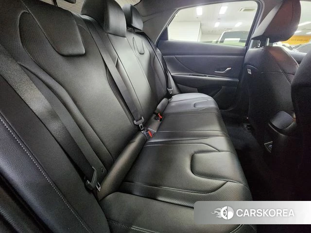 Hyundai The New Avante (CN7) id 4302555 из Кореи 8