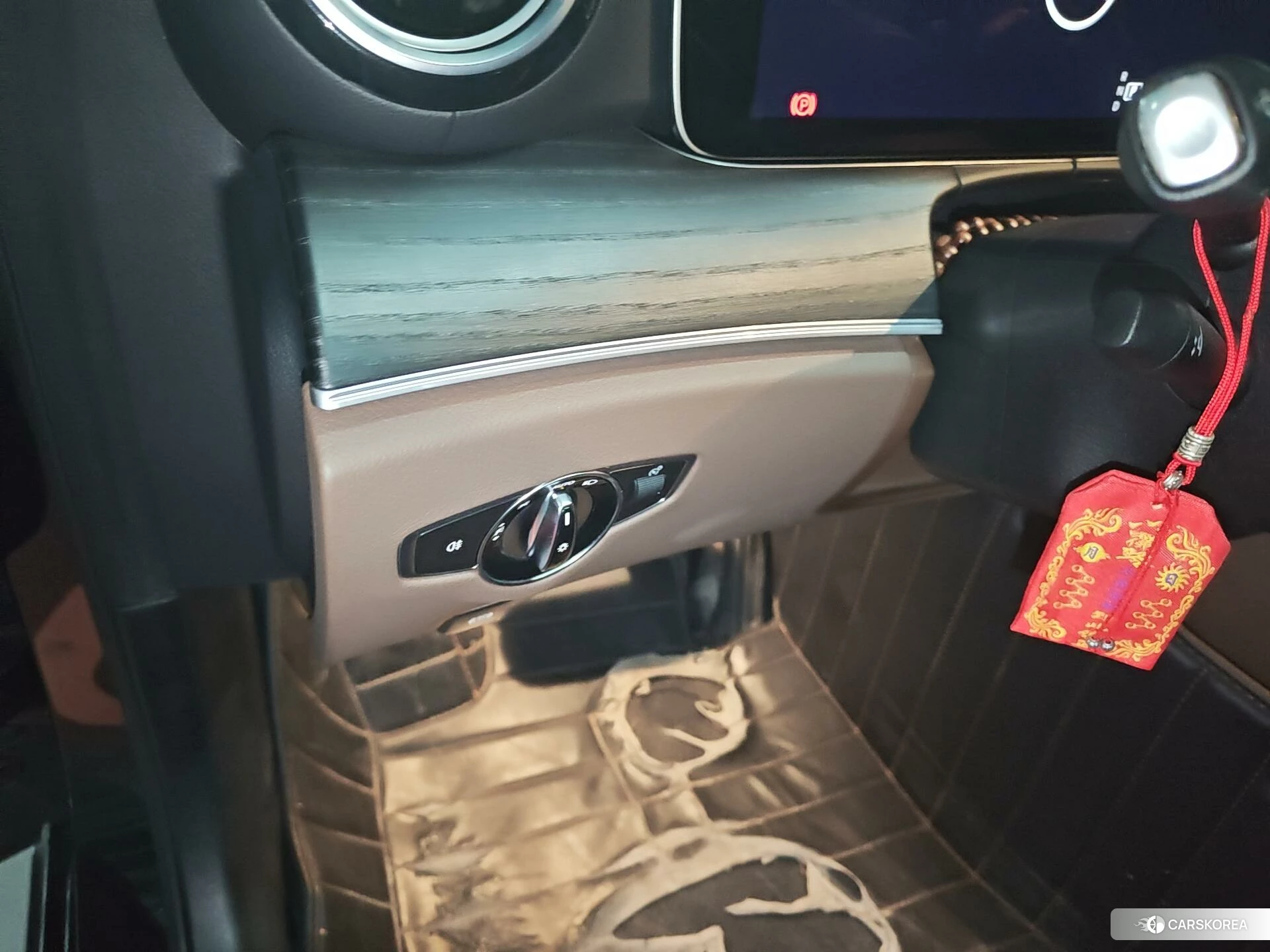 Mercedes-Benz E-Class id 4479397 из Китая 8