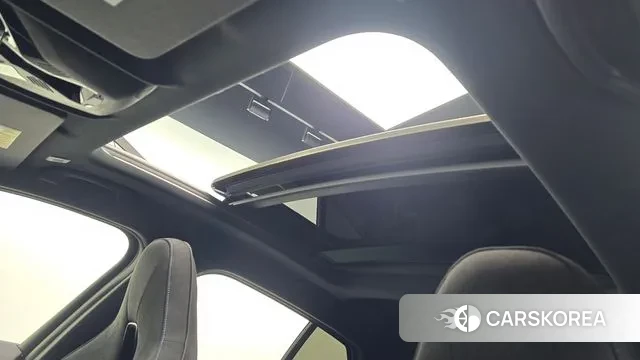 BMW 1 Series (F40) id 3631314 из Кореи 8