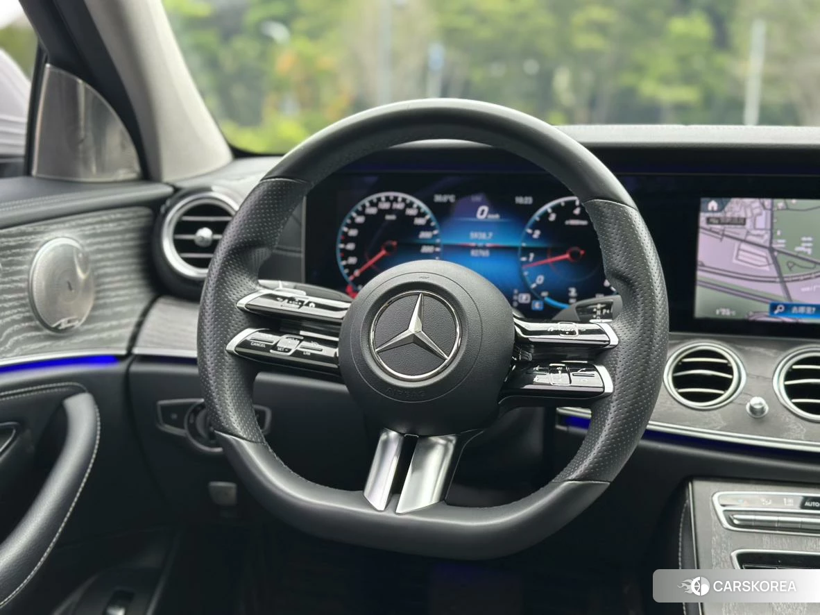 Mercedes-Benz E-class id 4455822 из Китая 8