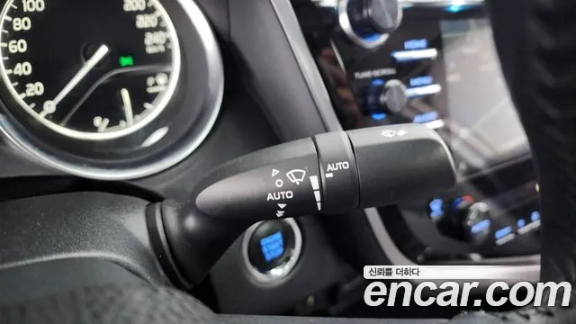 Toyota Camry (XV70) id 2694423 из Кореи 8