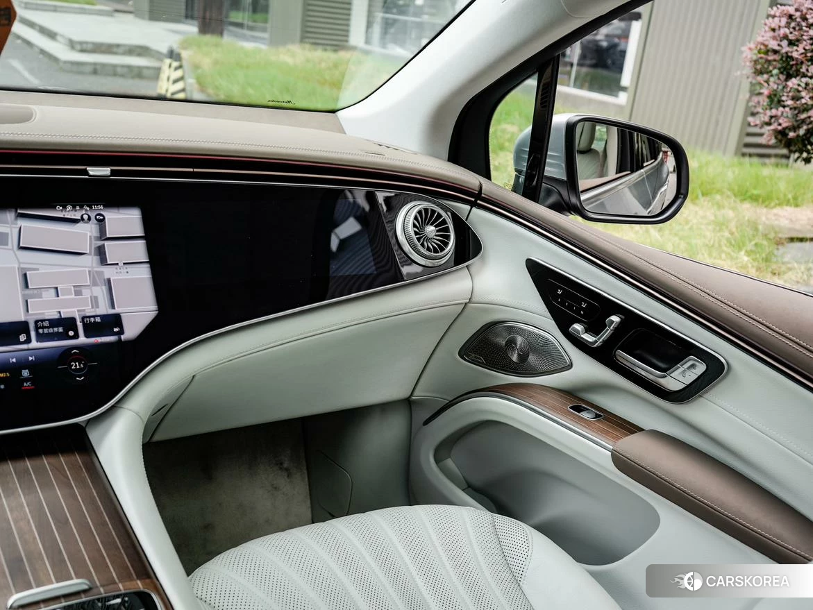 Mercedes-Benz EQS SUV id 4473548 из Китая 8