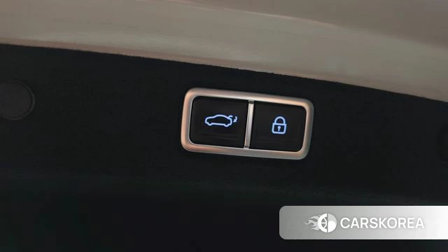 Hyundai Grandeur Hybrid (GN7) id 4500005 из Кореи 8