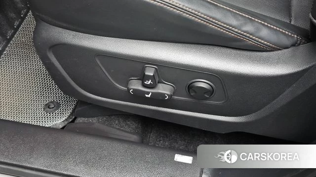 Ssangyong The New Torres id 4533384 из Кореи 8