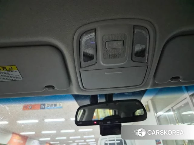 Kia Niro id 4626490 из Кореи 8