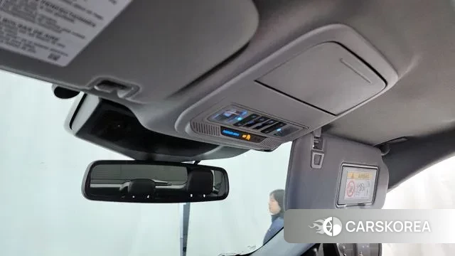 Ford Explorer 6th Generation id 3610793 из Кореи 8