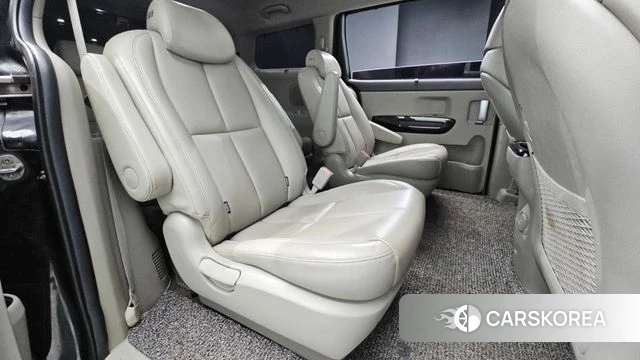 Kia All New Carnival id 4502811 из Кореи 8