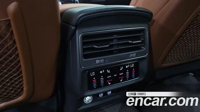 Audi Q8 (4M) id 2912320 из Кореи 8