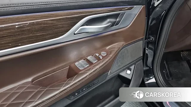 BMW 7 Series (G11) id 3302045 из Кореи 8