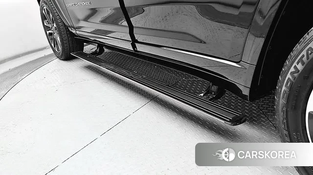 Jeep Grand Cherokee (WL) id 3685979 из Кореи 8