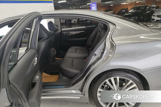 Infiniti Q50L id 4213978 из Китая 8
