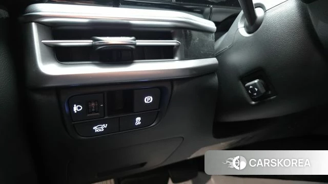 Hyundai Grandeur (GN7) id 3903213 из Кореи 8