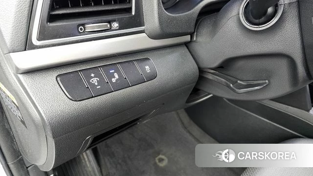 Hyundai Avante AD id 4356929 из Кореи 8