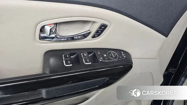 Kia The New Carnival id 3469921 из Кореи 8