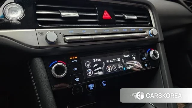 Genesis The New G70 id 3763410 из Кореи 8