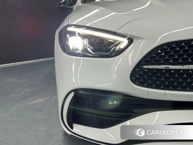 Mercedes-Benz Class C id 4210243 из Китая 8
