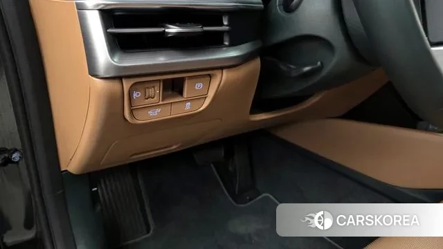 Hyundai Grandeur (GN7) id 3467207 из Кореи 8