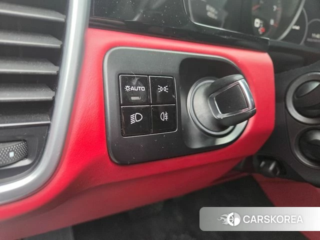 Porsche Cayenne (PO536) id 3844723 из Кореи 8