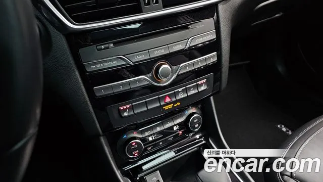 Infiniti QX30 id 2687755 из Кореи 8