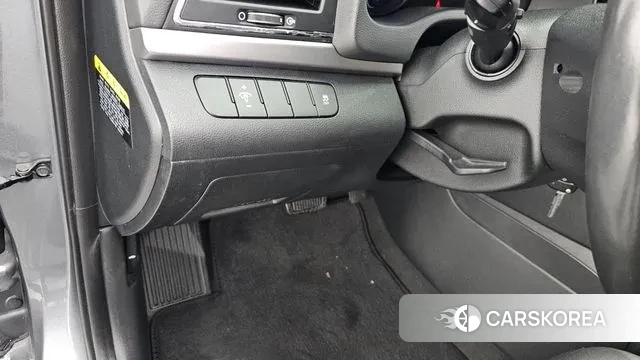 Hyundai Avante AD id 3460246 из Кореи 8