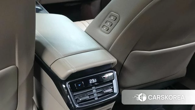 Kia K8 id 4593884 из Кореи 8
