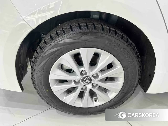 Toyota Corolla id 4313621 из Китая 8