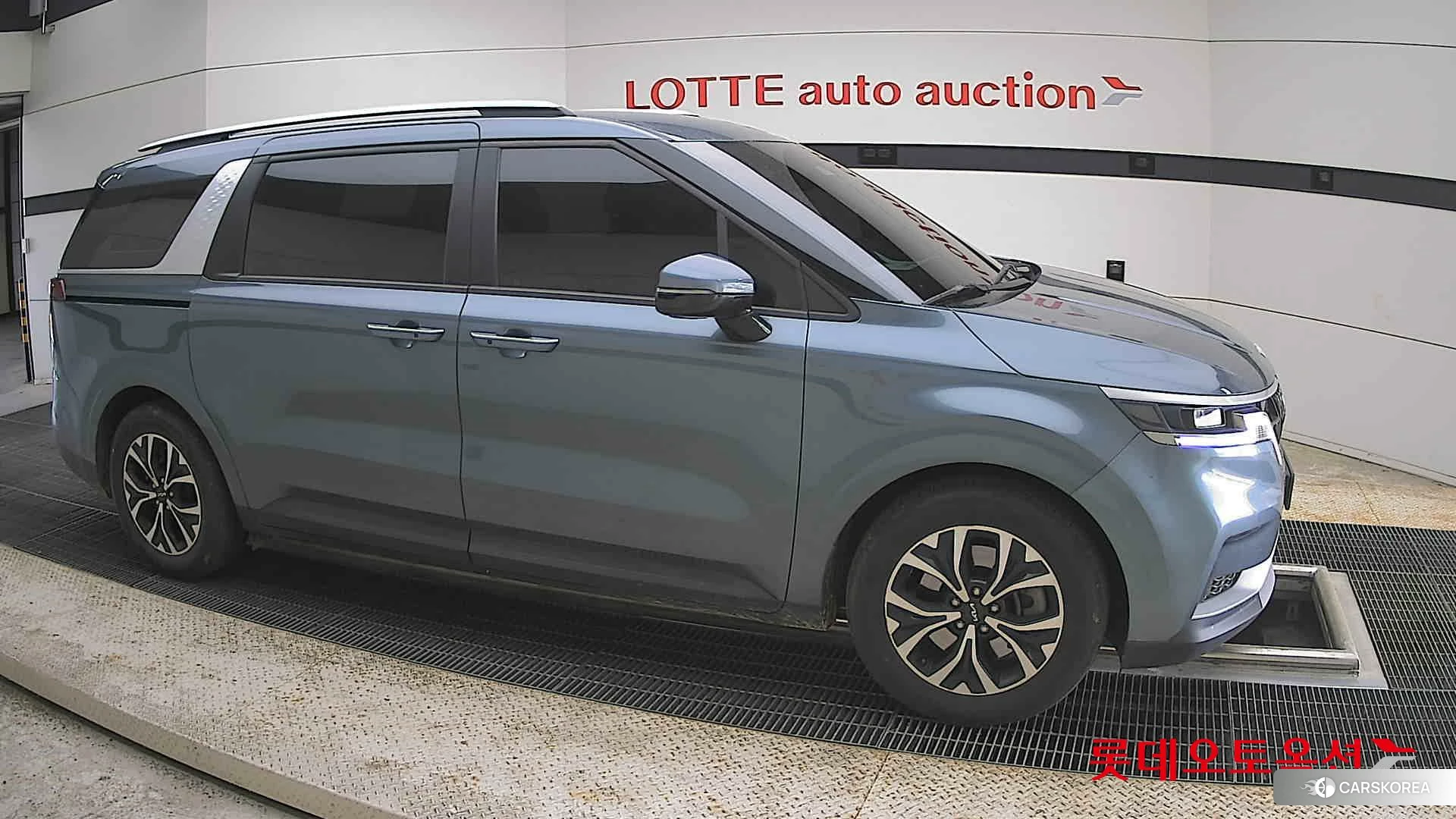 Kia Carnival id 4347343 из Кореи 8