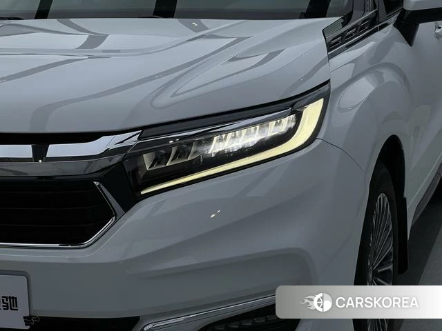 Honda Crown Road id 4207338 из Китая 8