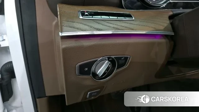 Mercedes-Benz E-Class W213 id 2902185 из Кореи 8