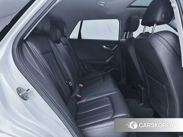 Audi Q2L id 4276473 из Китая 8