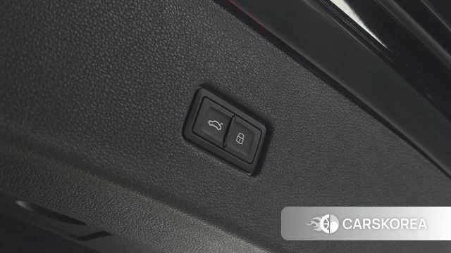 Audi Q8 (4M) id 4602071 из Кореи 8