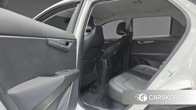 Kia Di Ol Nu Niro id 3922868 из Кореи 8