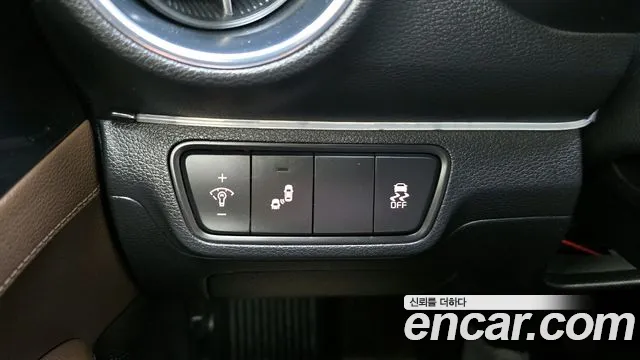 Kia Come New K3 id 2408512 из Кореи 8