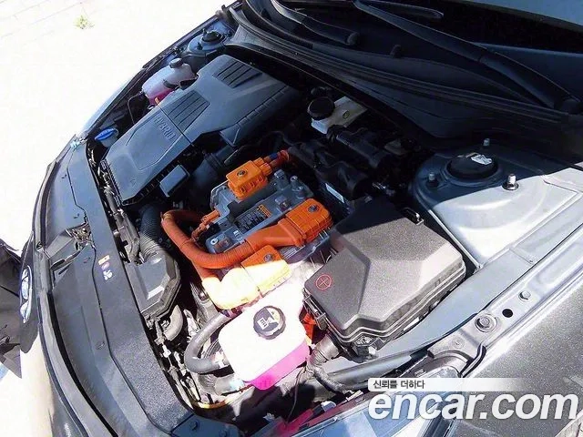 Hyundai Avante Hybrid (CN7) id 2921861 из Кореи 8