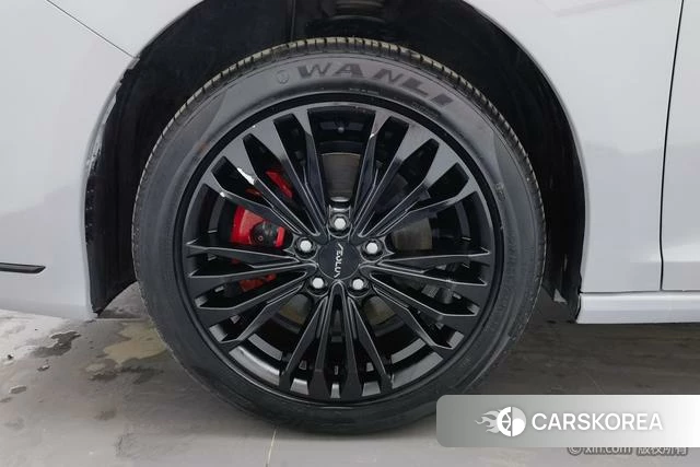 Dongfeng Fengshen Yi Hyun MAX id 4210219 из Китая 8