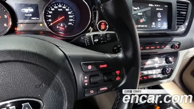 Kia The New Carnival id 2886788 из Кореи 8