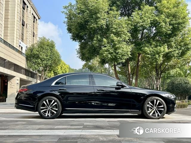 Mercedes-Benz S-class id 4353653 из Китая 8
