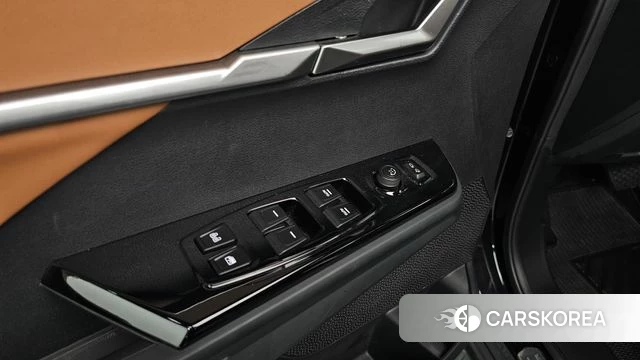 Ssangyong Torres id 3851019 из Кореи 8