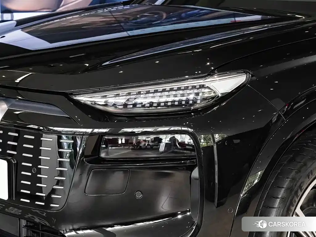 Audi Q6L e-tron id 4515523 из Китая 8