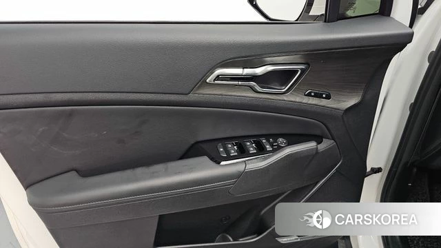 Kia Sportage 5th Generation Hybrid id 3841694 из Кореи 8