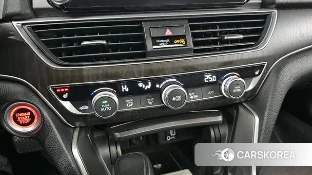 Honda Accord 10th Generation id 3469468 из Кореи 8