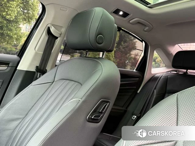 Volkswagen Passat id 4259029 из Китая 8