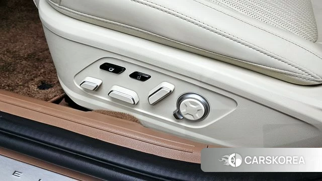 Hyundai Grandeur (GN7) id 4408675 из Кореи 8